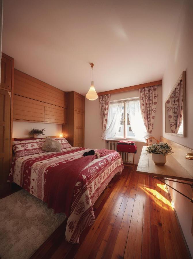 Cortina-House Apartment Кортина д'Ампецо Екстериор снимка